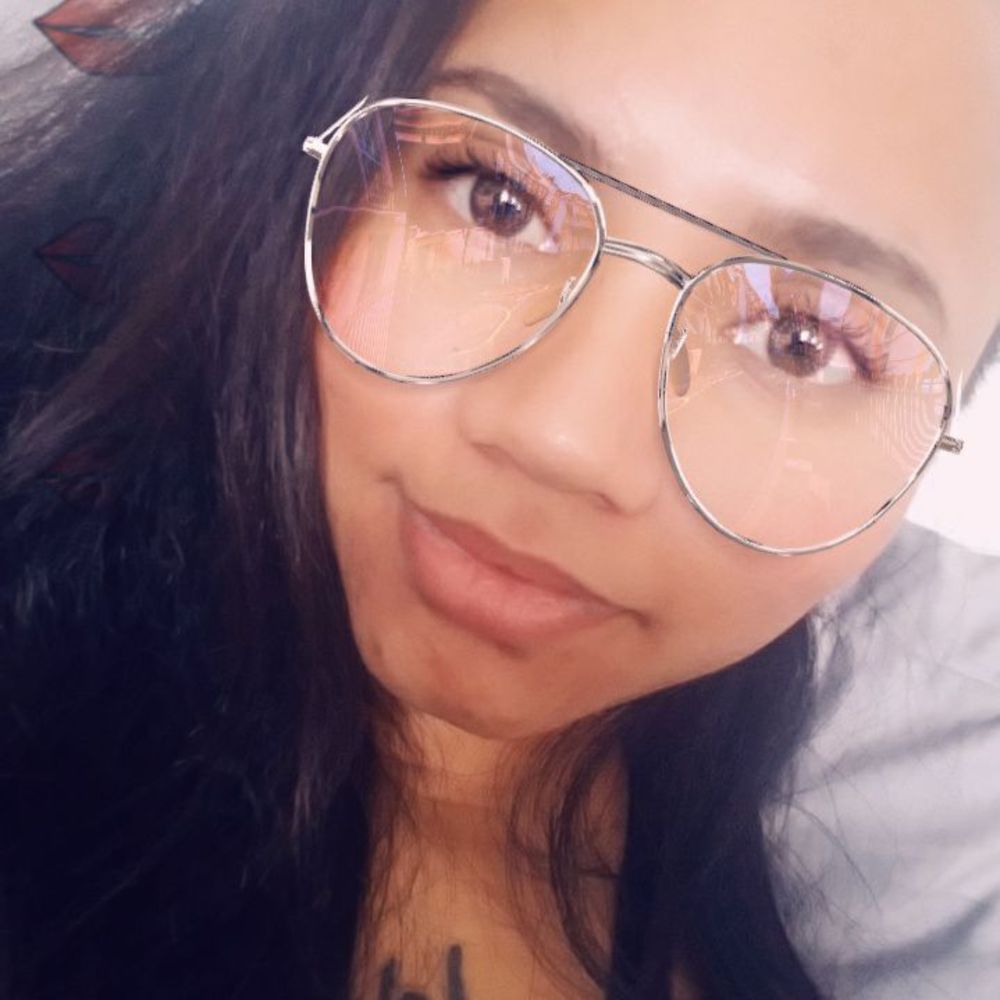 Meet your Posher, Lawryn